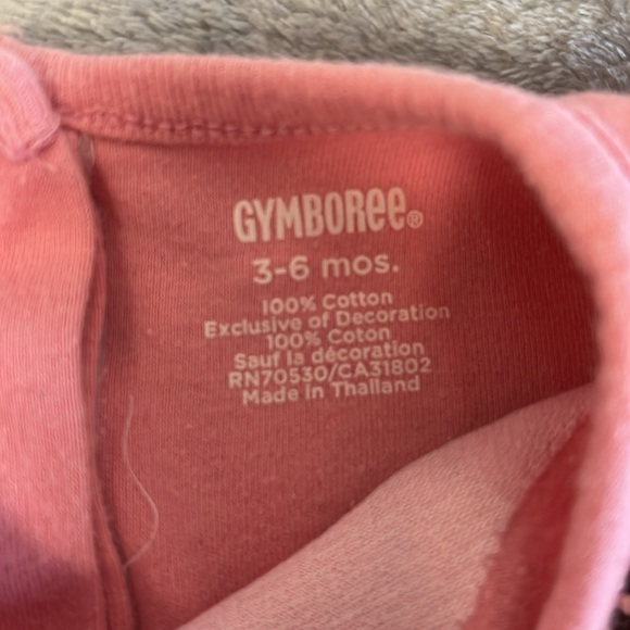 3-6M Gymboree giraffe onesie and hat bundle - Picture 4 of 4